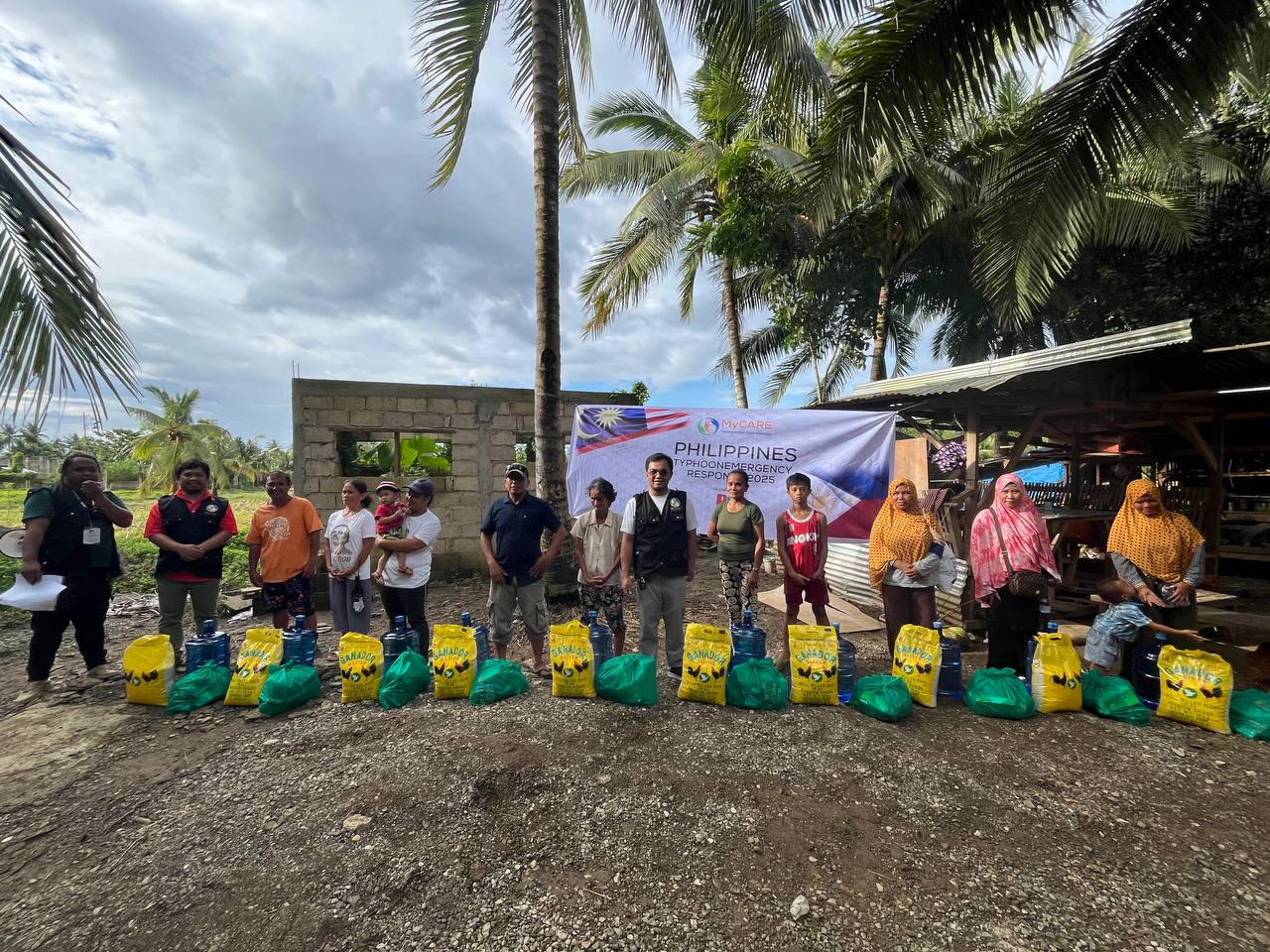 PHILCARE Completes Emergency Relief Response for 270 Typhoon Tino-Affected Families in Cebu — PHILCARE news.